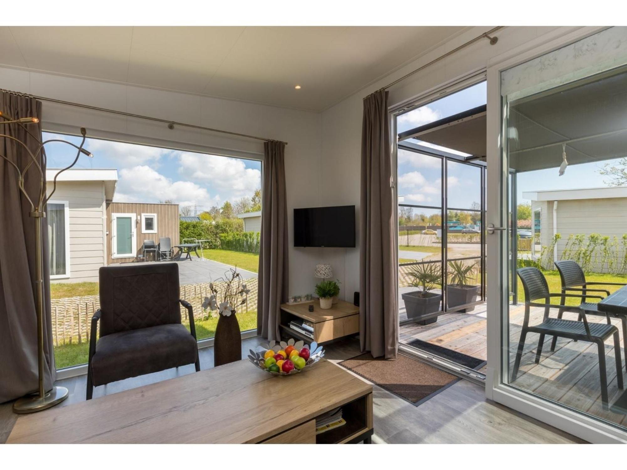 Brand New Chalets At 10 Minutes From The Oosterschelde Heinkenszand Exterior foto