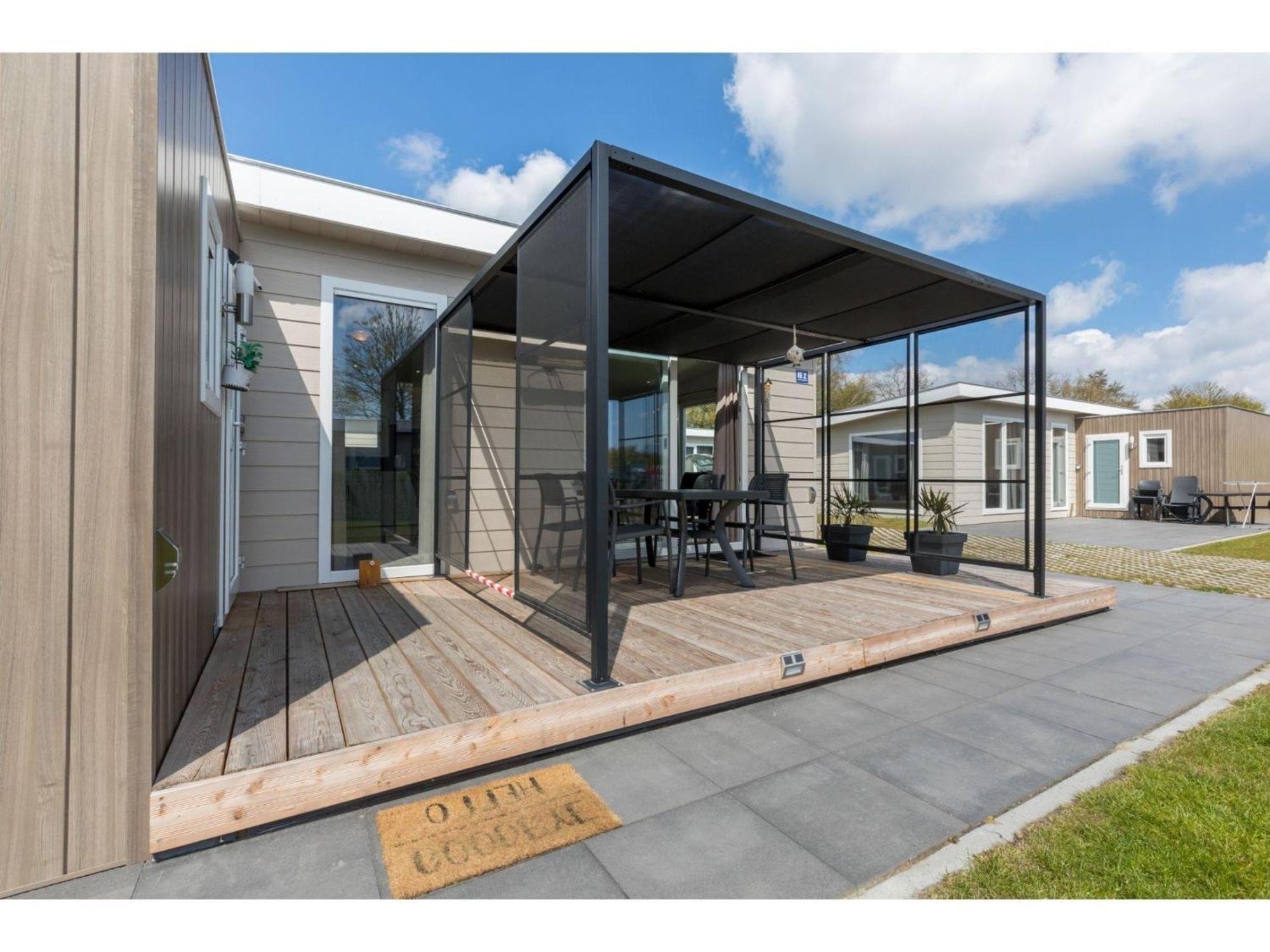 Brand New Chalets At 10 Minutes From The Oosterschelde Heinkenszand Exterior foto